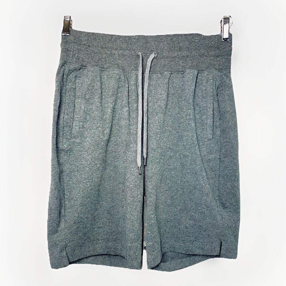 NWT Tek Gear Essential Bermuda Shorts Mid Rise Heather Gray‎ Pockets Workout Gym